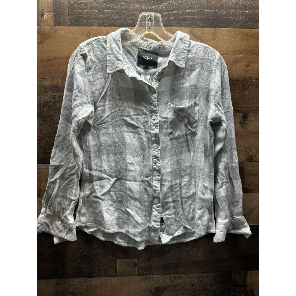 Rails Women's‎ Long Sleeve Button Up Size Medium